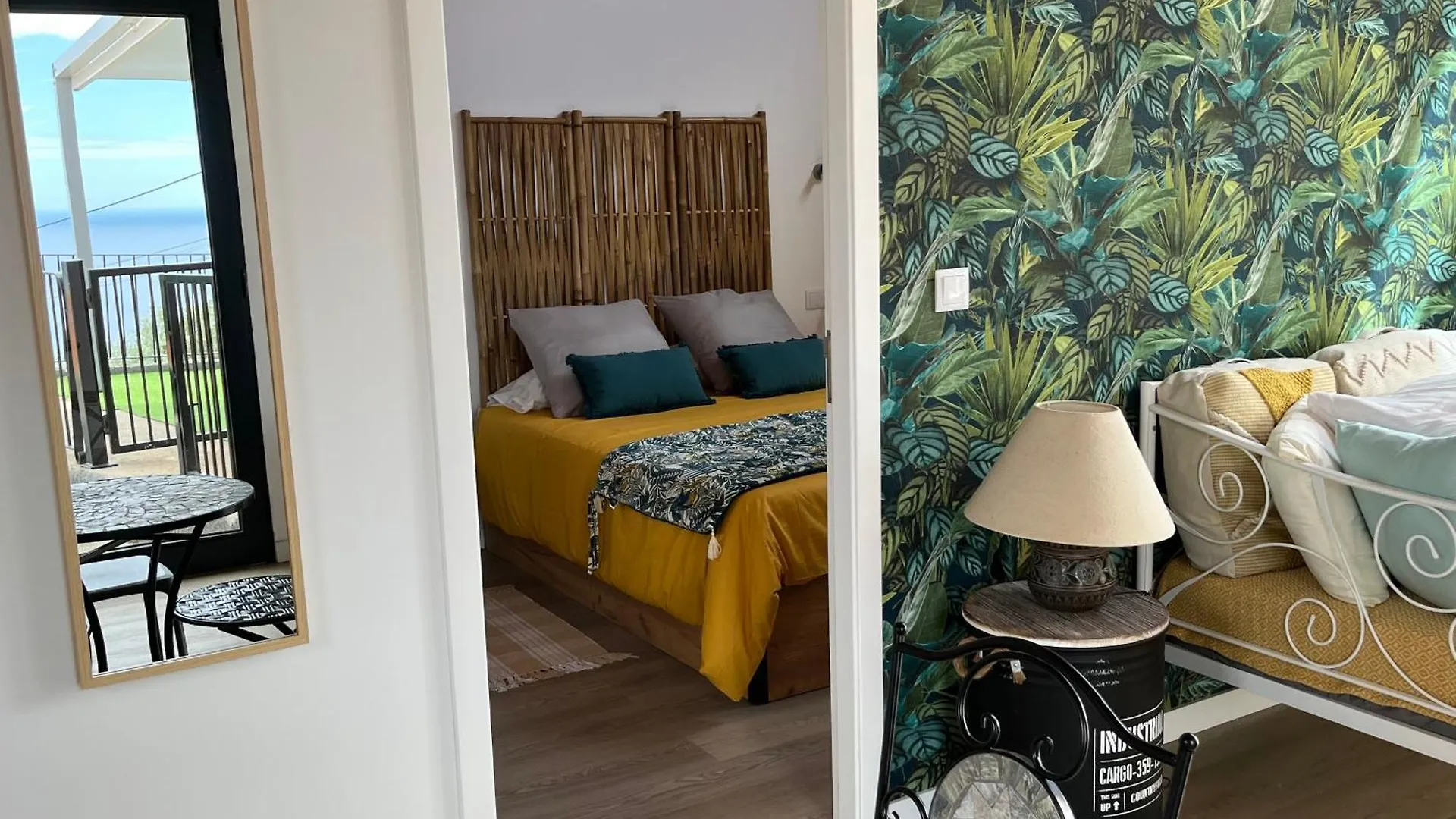 Casa de hóspedes Chalet Abacates Estreito Da Calheta Portugal